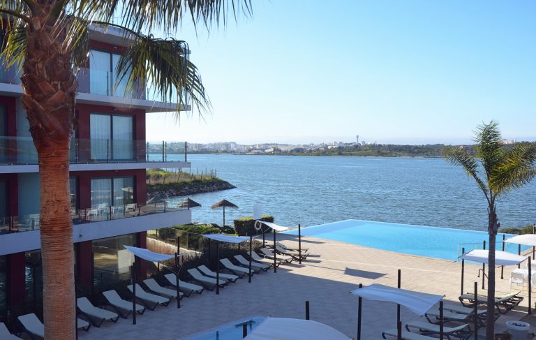 hotel riverside 768x487