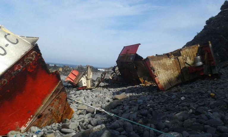 destrocos penguin sub 768x461