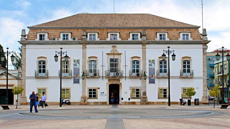 Palacio Bivar Camara municipal de portimao 768x432