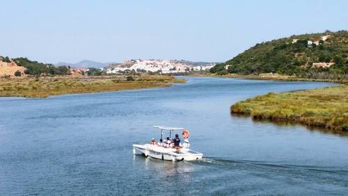 Silves mit dem Boot: Eine Fahrt auf dem Fluss Arade